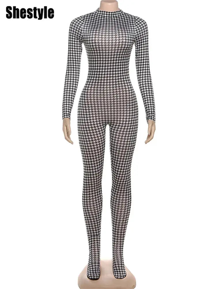 Shestyle black-and-white houndstooth bodycon jumpsuit for women with turtleneck and long sleeves