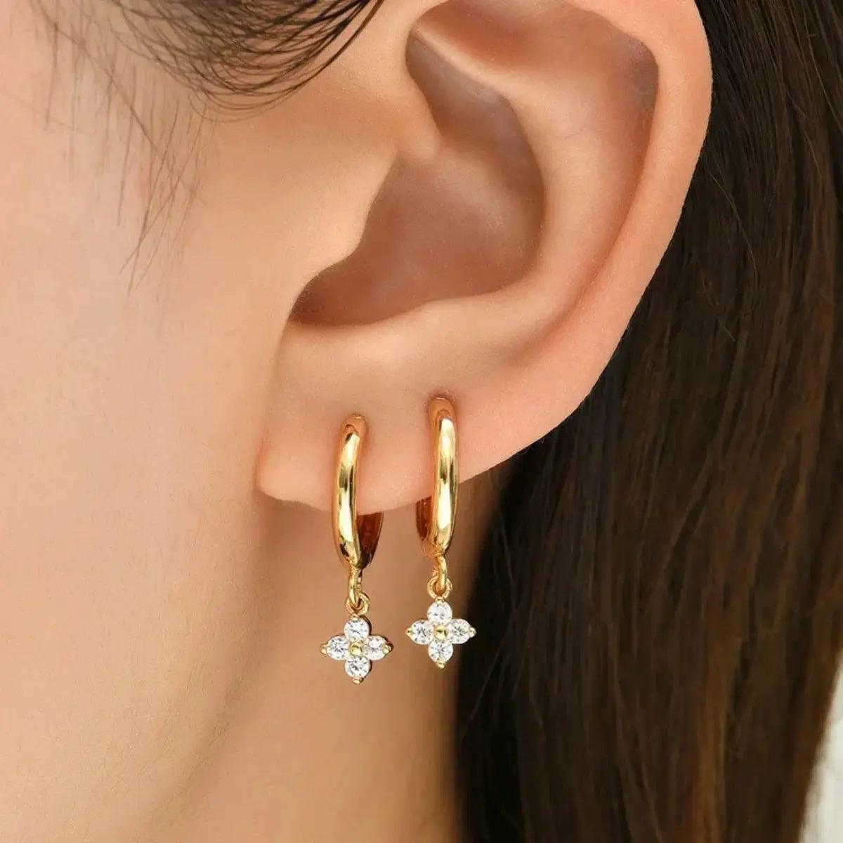 Zircon Flower Pendant Hoop Earrings For Women Stainless Steel Huggies Cartilage Piercing Jewelry