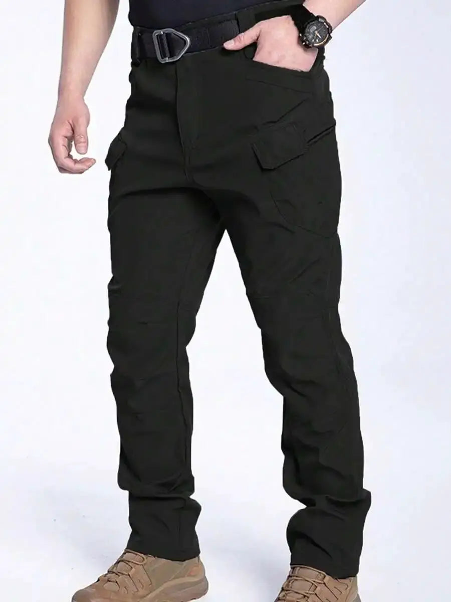 Men's Simples Market black cargo pants with belt and multiple pockets for outdoor activities.