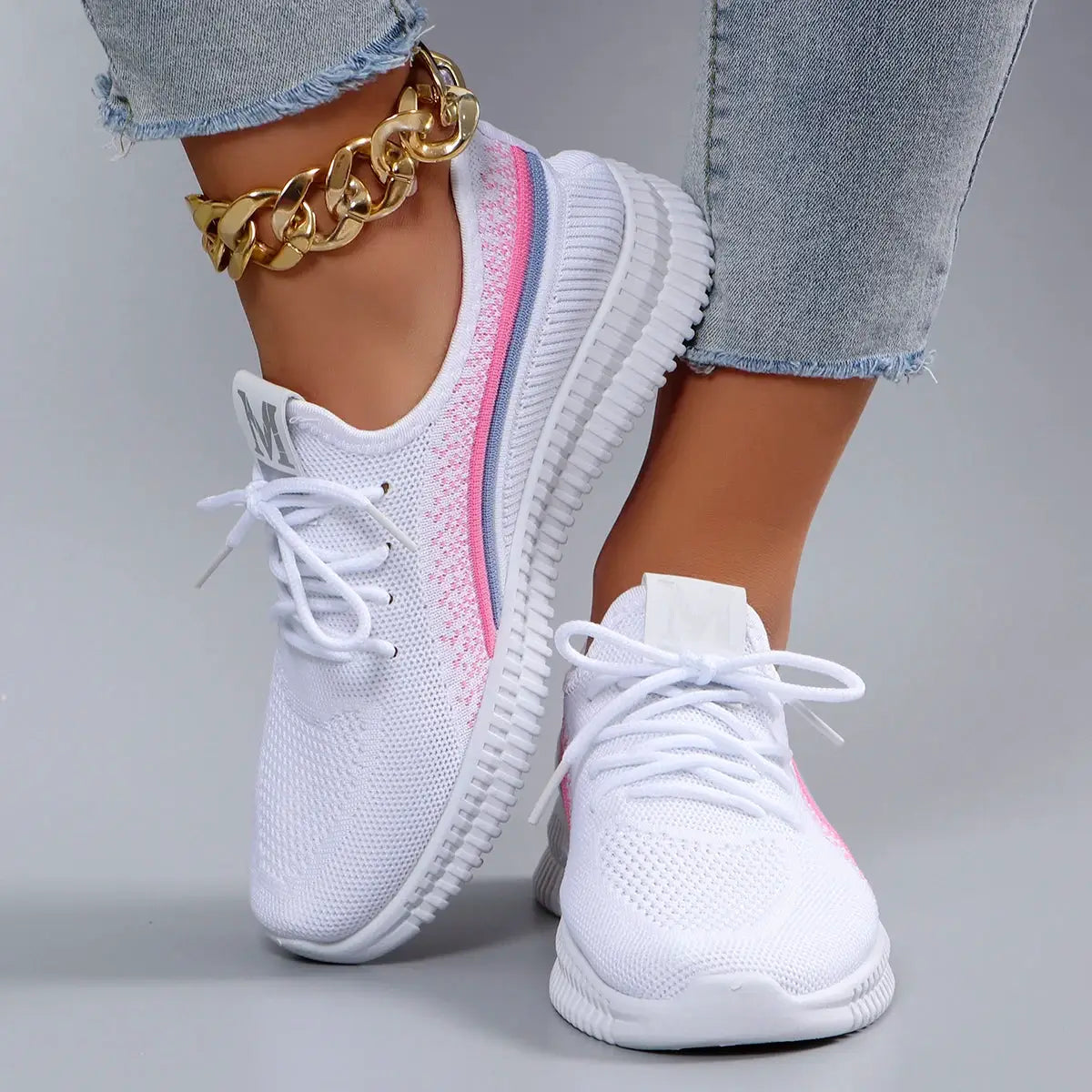SwiftStride Womens Summer Breathable Mesh Flat Shoes Lightweight Casual Sneakers For All Day Comfort