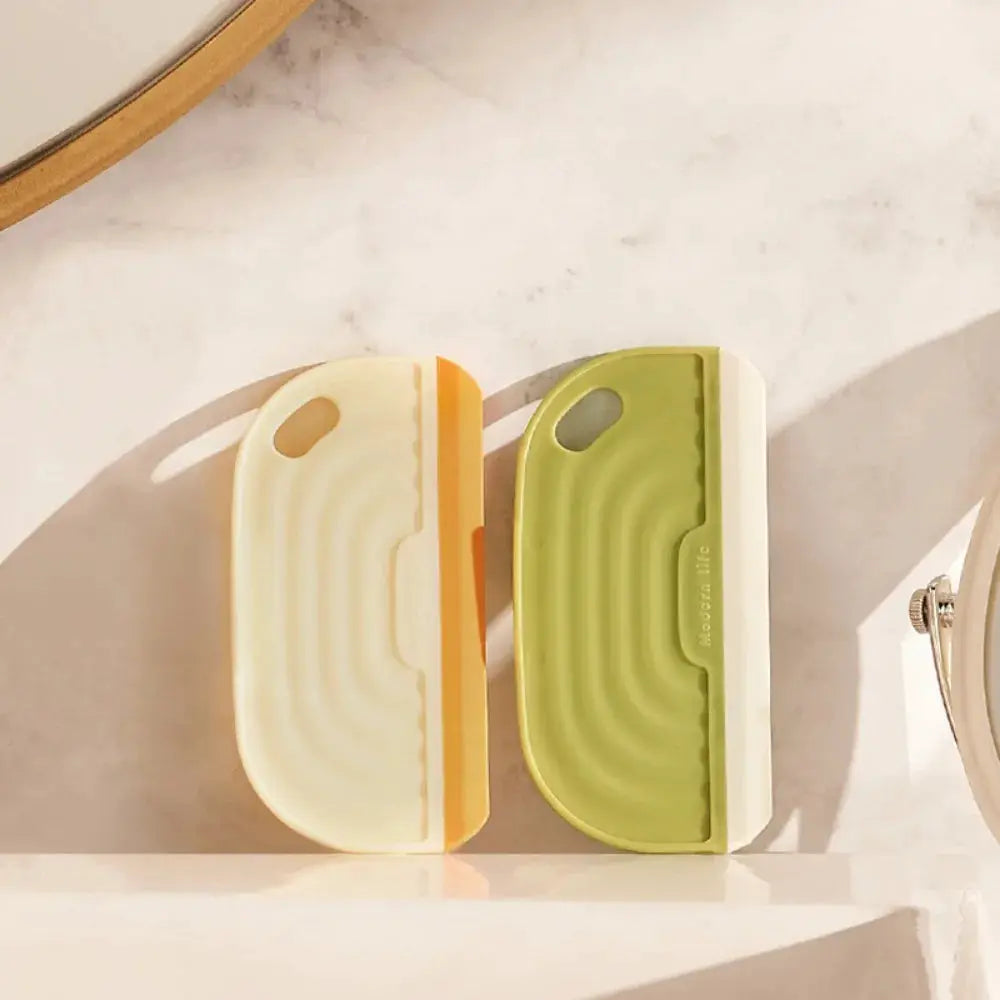 Simples Market non-scratch soft silicone handy squeegee pair, cream and green, for kitchen sink, windows, and mirrors