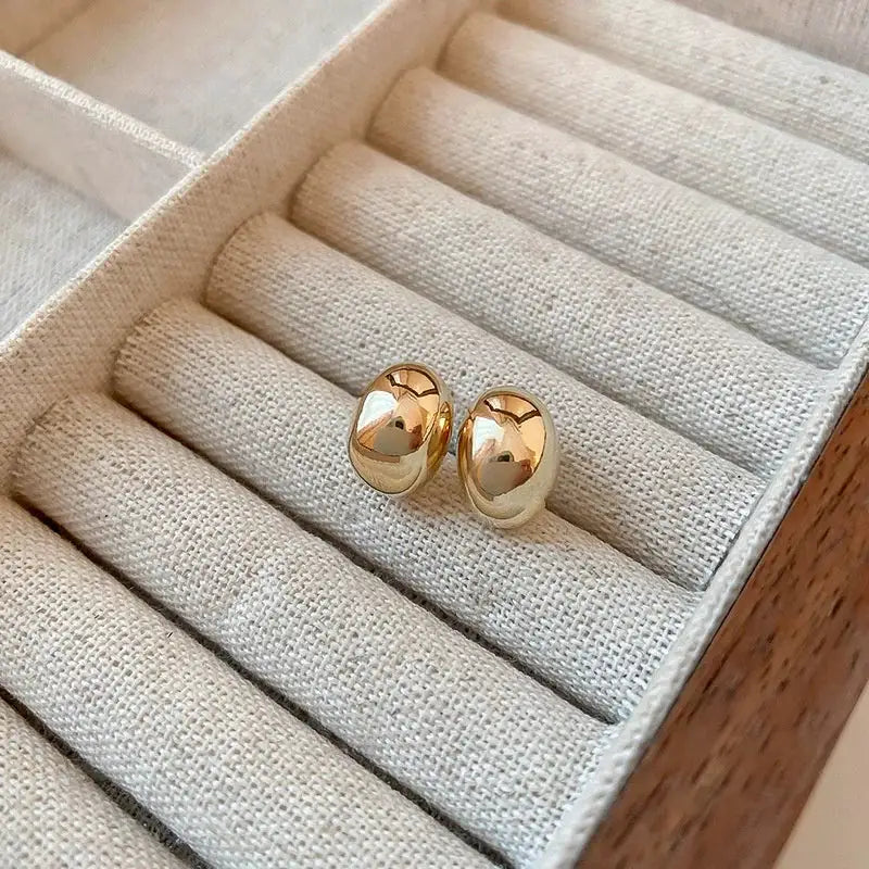 Trending Minimalist Circular Metal Stud Earrings For Women Simple Fashion Jewelry Party Wear Gift