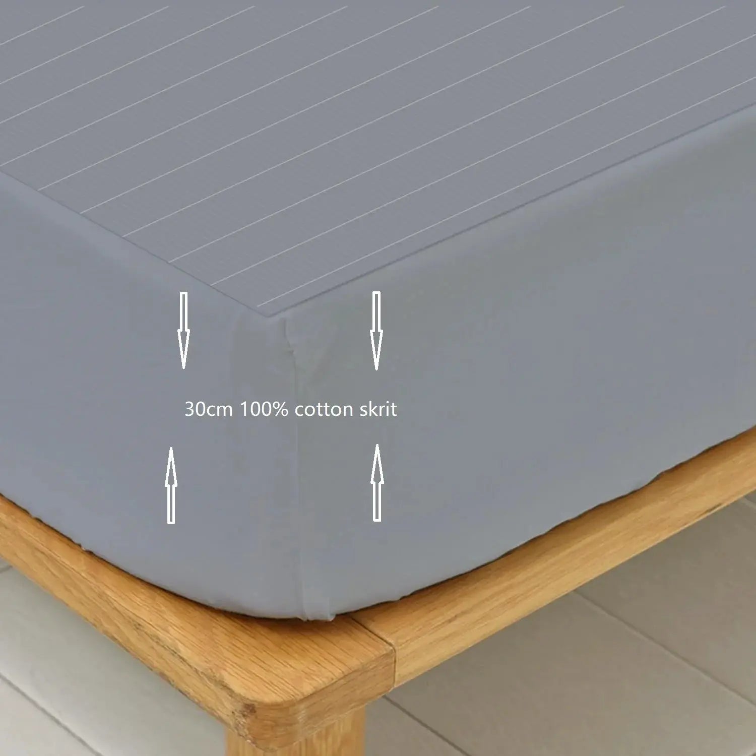 MAXSHARER earthing fitted sheet by Simples Market, grey organic cotton with 30cm cotton skirt and conductive silver fiber grounding.