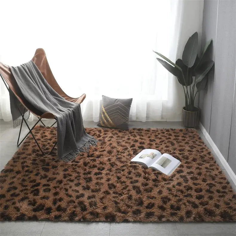 Simples Market premium fluffy shag area rug, brown with dark spots, ultra-soft indoor living room carpet