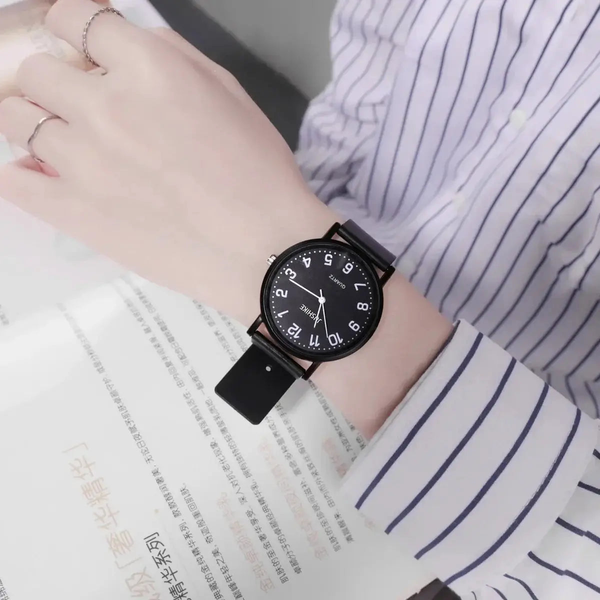 NovaTime Minimalist Black And White Women Quartz Watch With Vegan Leather Strap For Everyday Wear