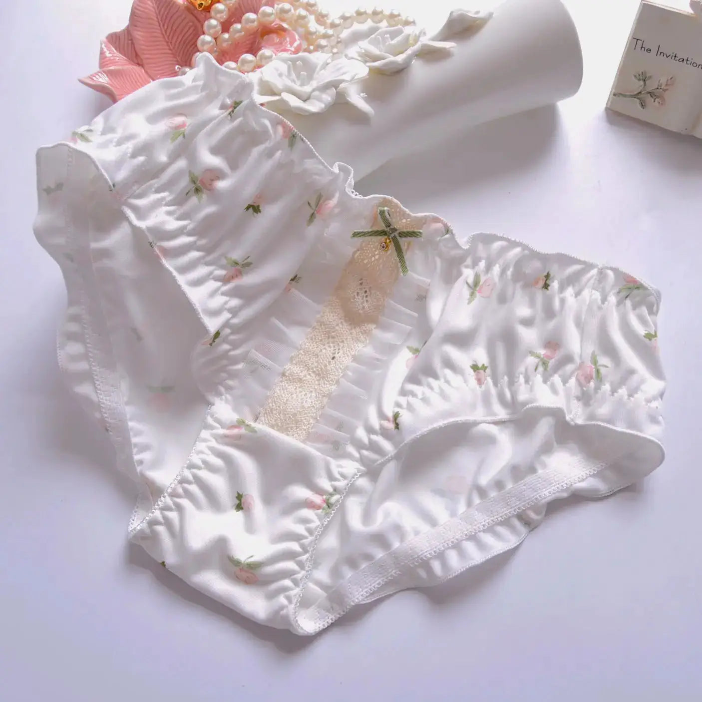 Cotton ruffle panties with pink rose print and bow, white breathable underwear