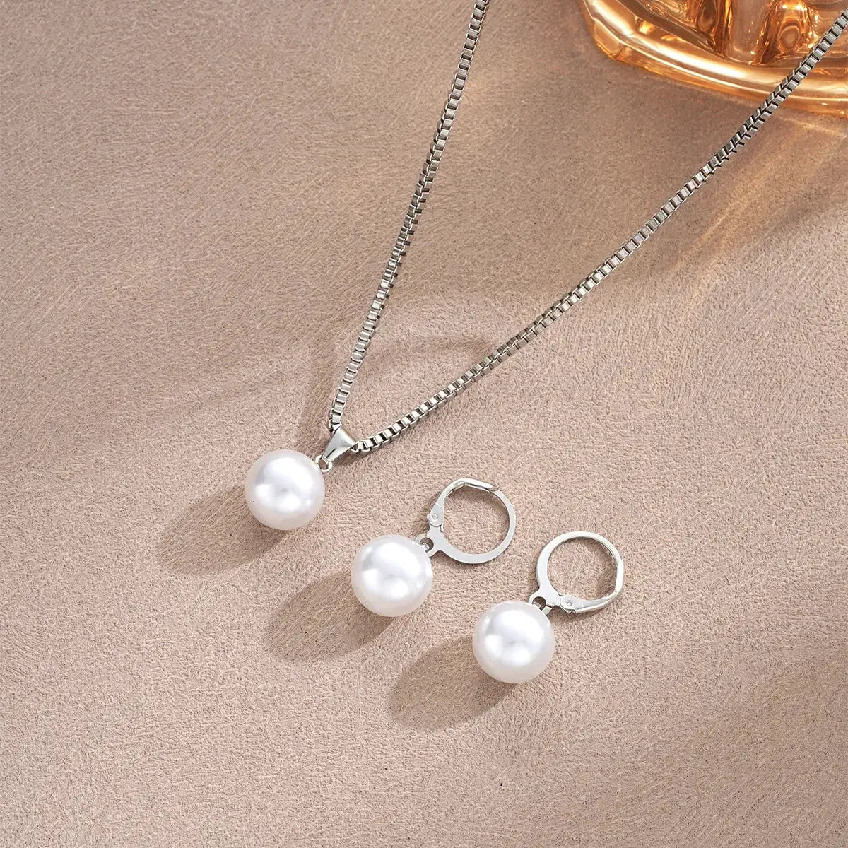 Fashion Pearl Jewelry Set For Women Dangle Earrings And Pendant Necklace Simple Dainty Daily Wear Party Accessories