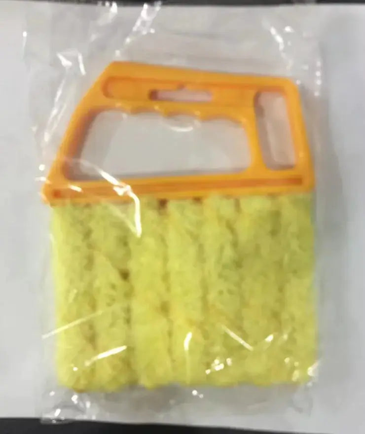 Blinds window cleaning brush with detachable washable head; yellow bristles in orange housing, packaged