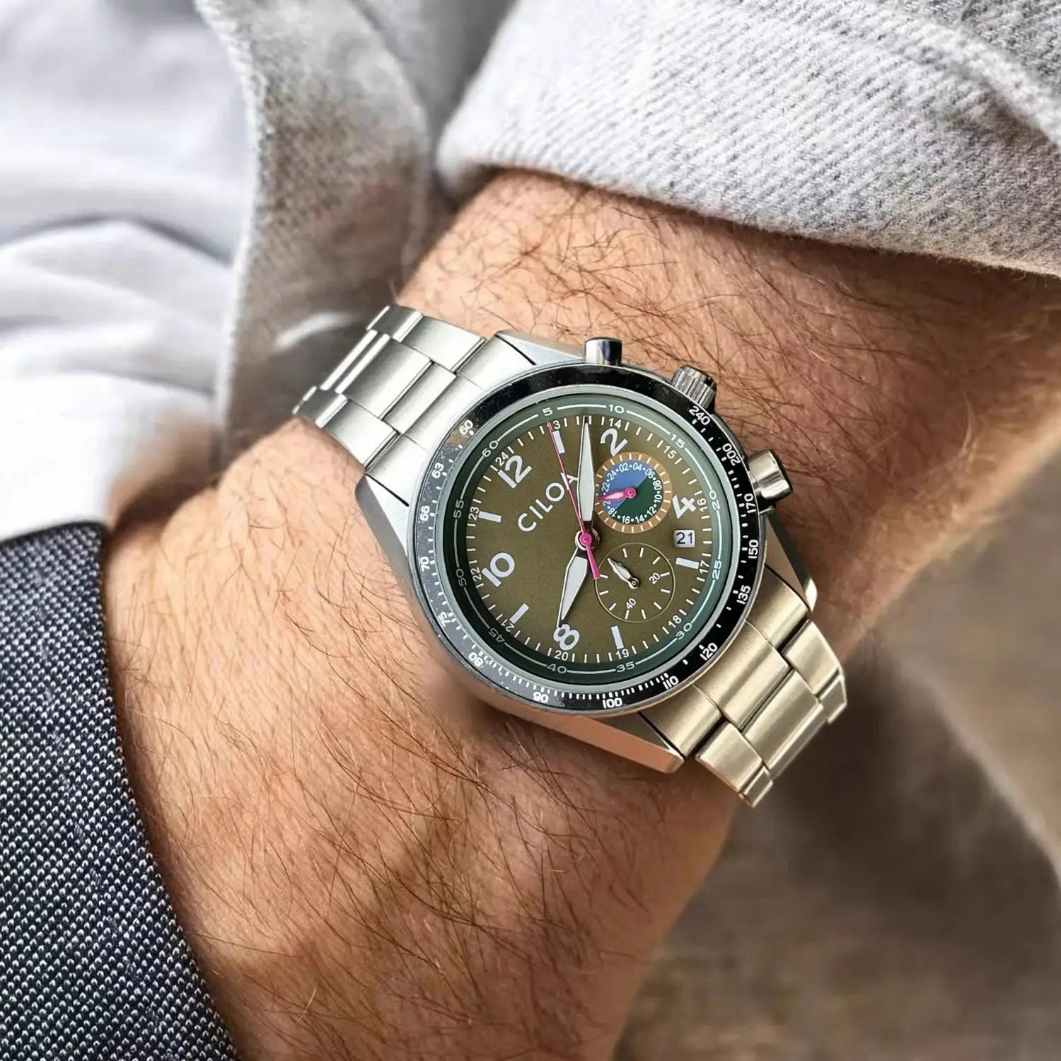 CILOA stainless steel men's chronograph watch with olive dial, date window and silver bracelet