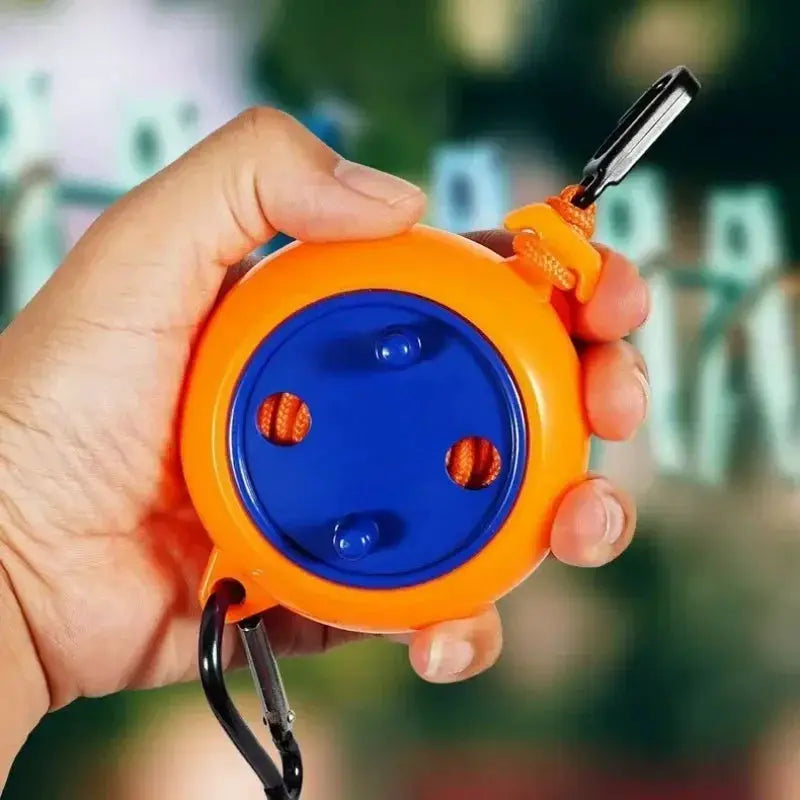 Retractable clothesline reel by Simples Market, orange case with blue dial and 10m windproof rope