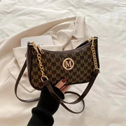Vintage Vogue Crossbody Handbag For Women With Adjustable Strap For All Day Comfort In Durable PU Finish