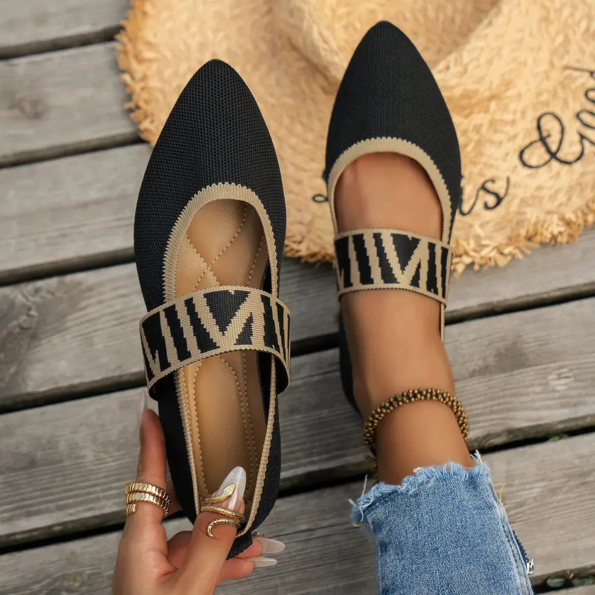Knitted Color Block Women Flat Shoes Pointed Toe Ballet Flats