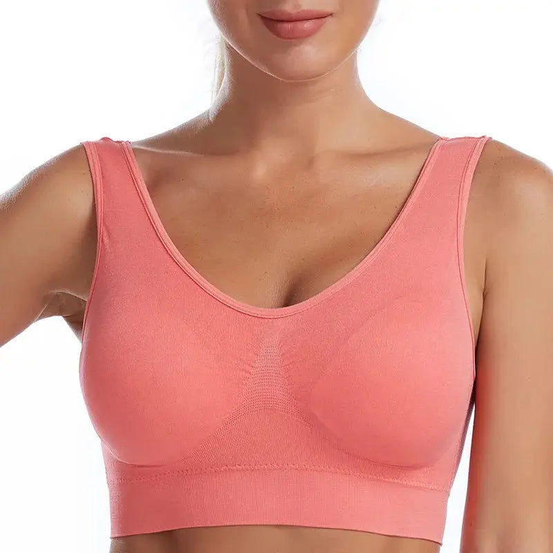 Plus-size pink seamless wireless bra, non-underwire, adjustable straps