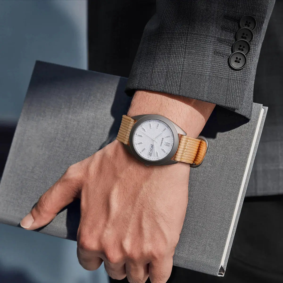 BERNY titanium men's watch with tan fabric strap, white dial, date window, 38mm, Simples Market