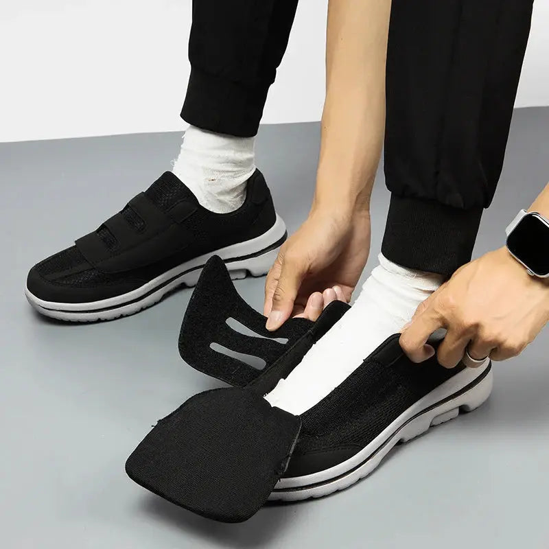 Simples Market wide-toe diabetic sneakers, black athletic shoes with Velcro closures for swollen feet