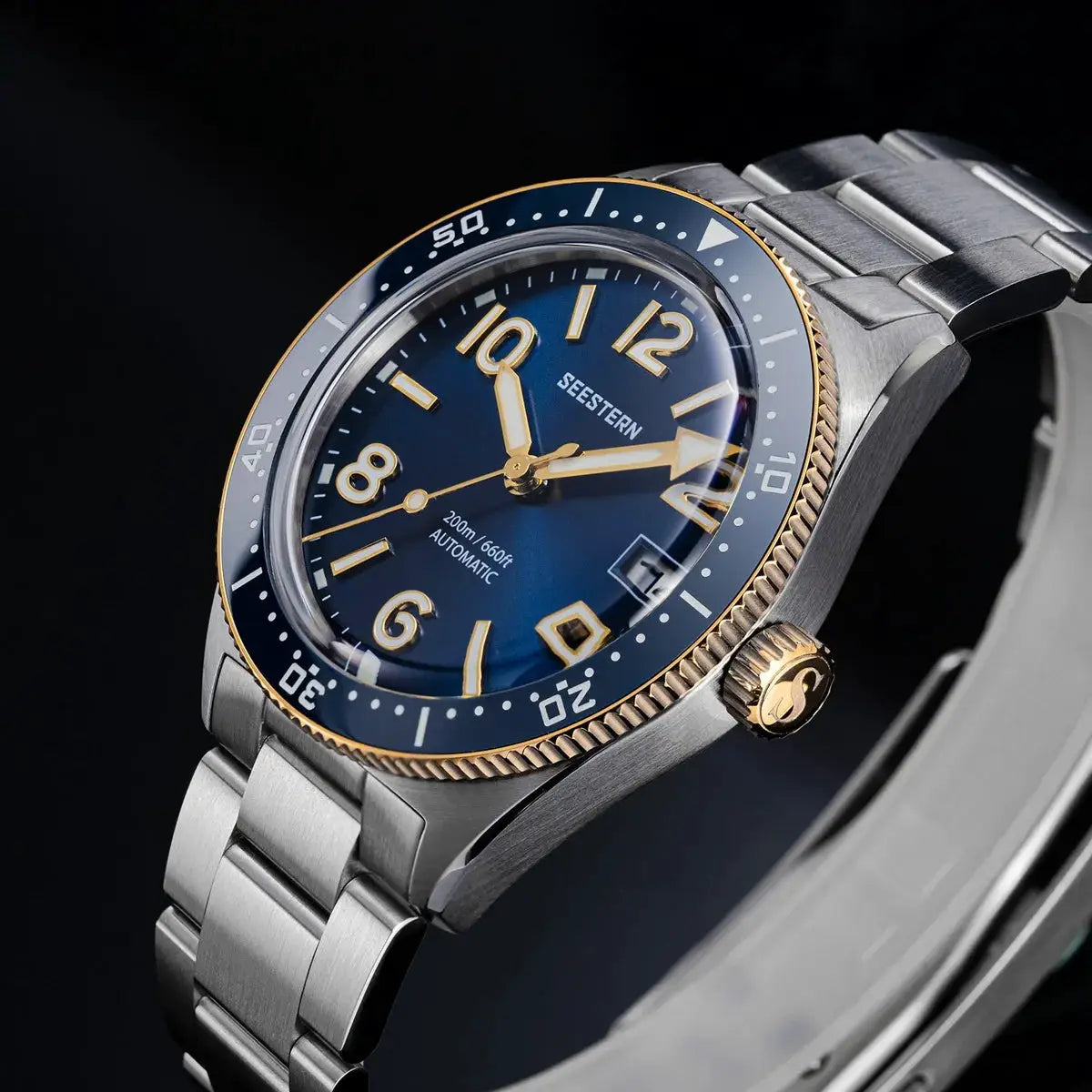 SEESTERN Diver Mens Watch, blue dial with gold-tone numerals, automatic, 200m water resistant, stainless steel bracelet