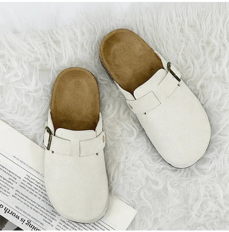 CozyPath Outdoor Slide Slippers With Flannel Upper Closed Toe Non Slip All Season Mens Womens Sandals