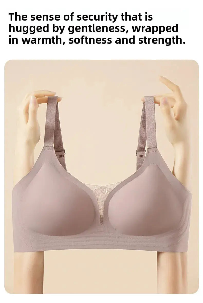 Seamless wireless back-hook bra by Simples Market, nude-pink, plus-size S-XL.