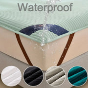 1pc Striped waterproof mattress protector by Simples Market; soft, breathable mint-green cover for single/double beds.