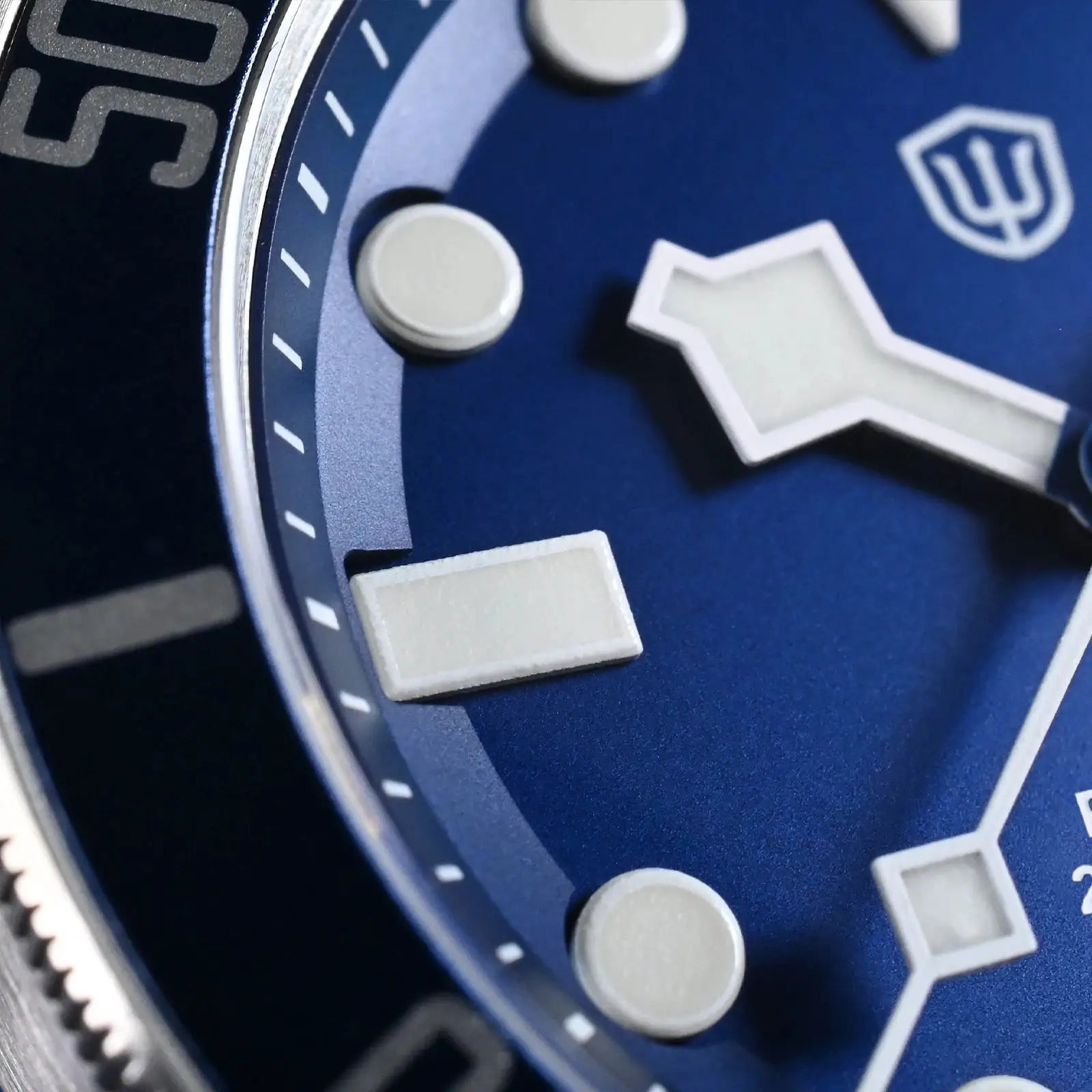 Watchdives WD1969 Pro blue 38mm quartz watch with luminous markers and sapphire glass