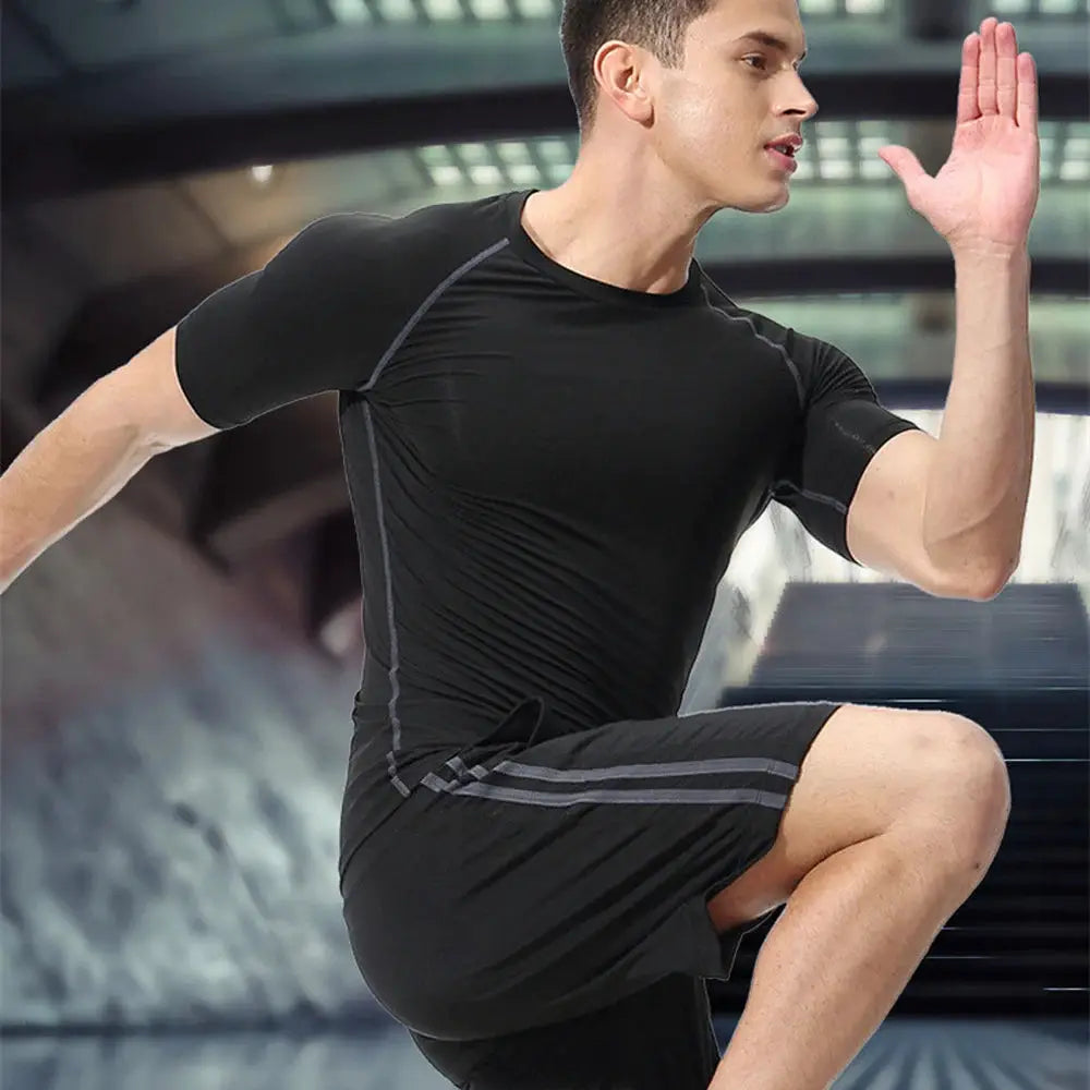 Men's black compression tee and shorts set for athletic training, quick-dry fabric, Simples Market