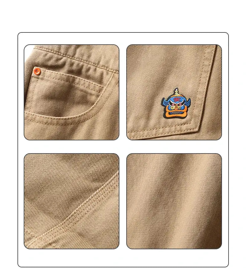 Simples Market beige cargo pants; twill cotton, front pocket detail, back pocket with colorful logo patch, straight-leg.