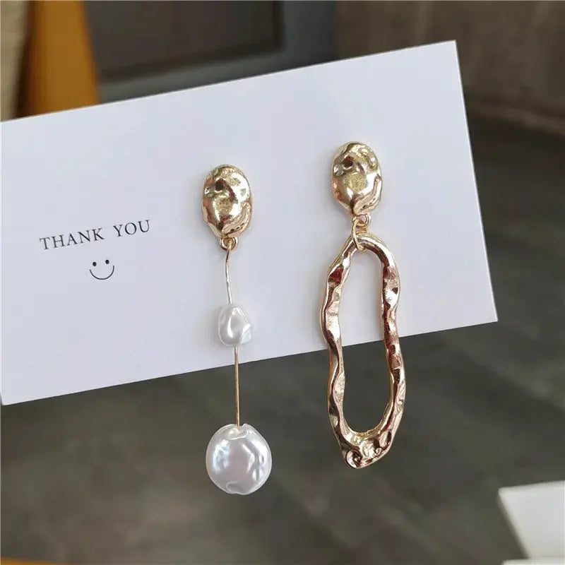 LATS Elegant Asymmetrical Baroque Pearl Stud Earrings for Ladies and Girls Fashion Jewelry Party Gifts