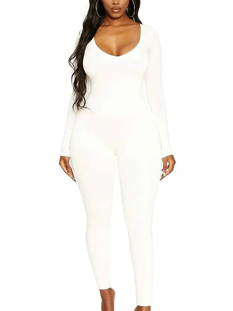 Women's white long-sleeve skinny jumpsuit by Simples Market, pullover style.