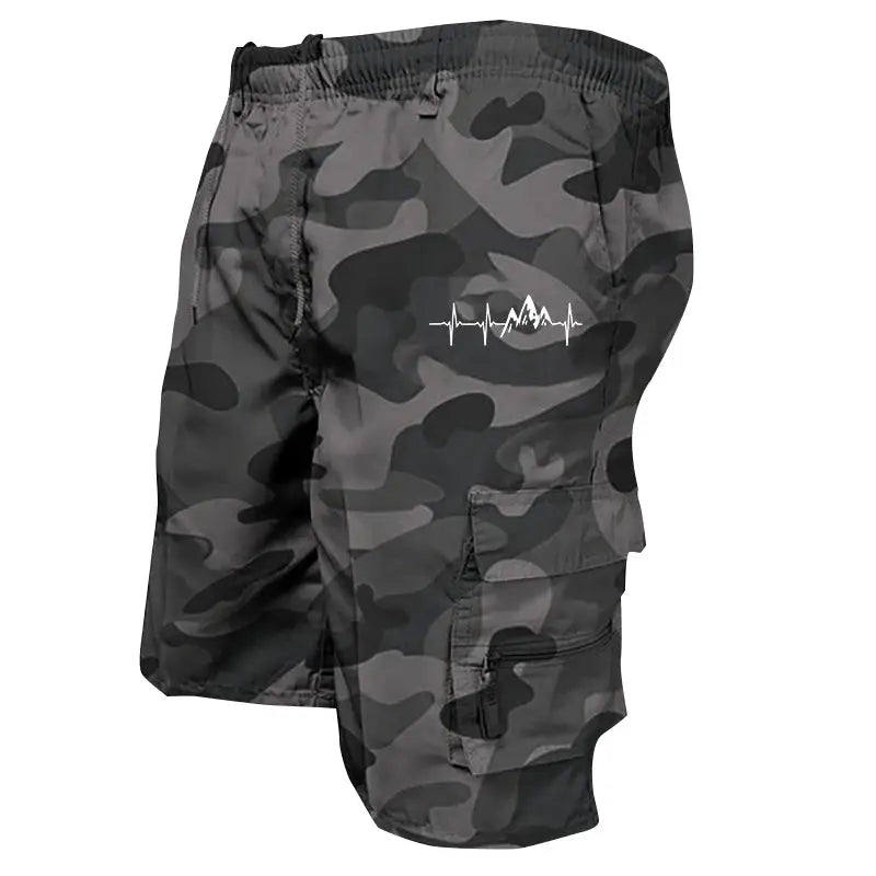 Simples Market men's camouflage cargo shorts with drawstring waist and multiple pockets.