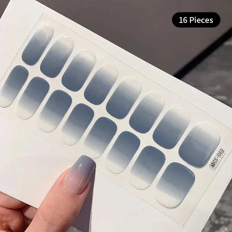 Nail sticker sheet with 14/16 full-cover gradient decals in blue to gray, self-adhesive press-on by Simples Market