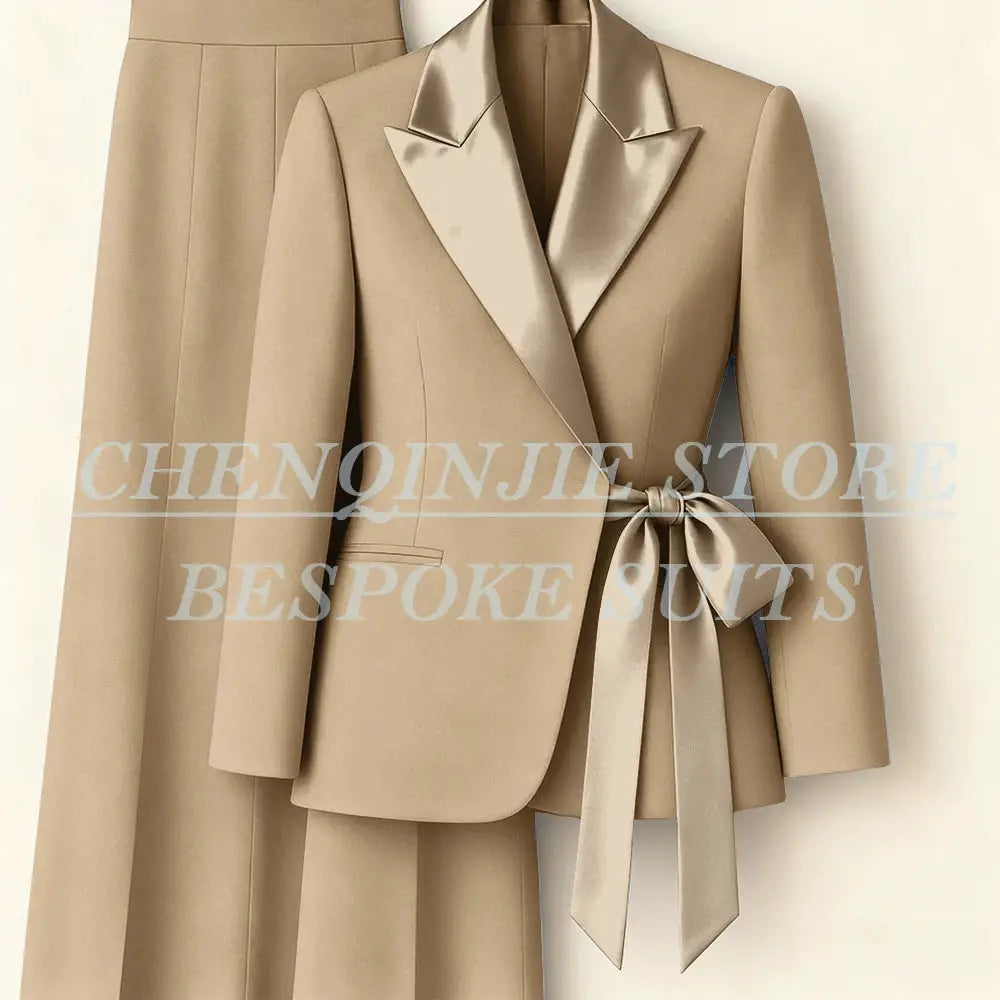 Simples Market beige women's blazer suit with satin peak lapels and waist-tie belt, 2-piece set