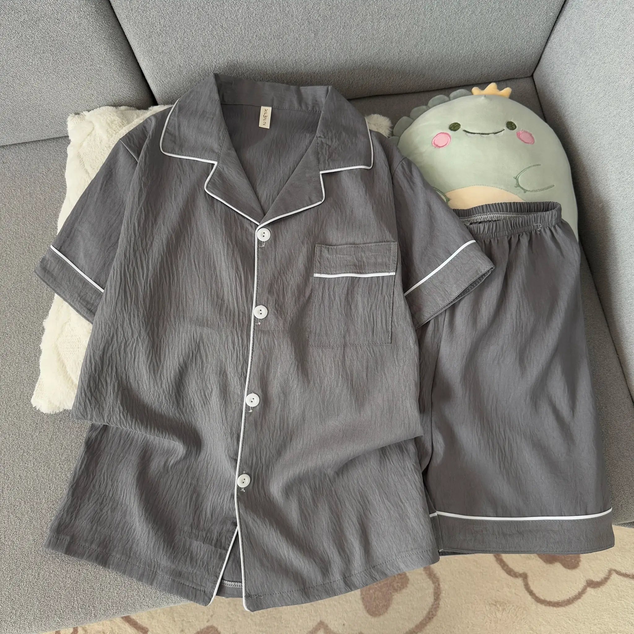 Youth Men's Slim Fit New Pajama Set Solid Color Short Sleeve Lapel Top and Elastic Shorts Pajamas Summer Loungewear Sleepwear