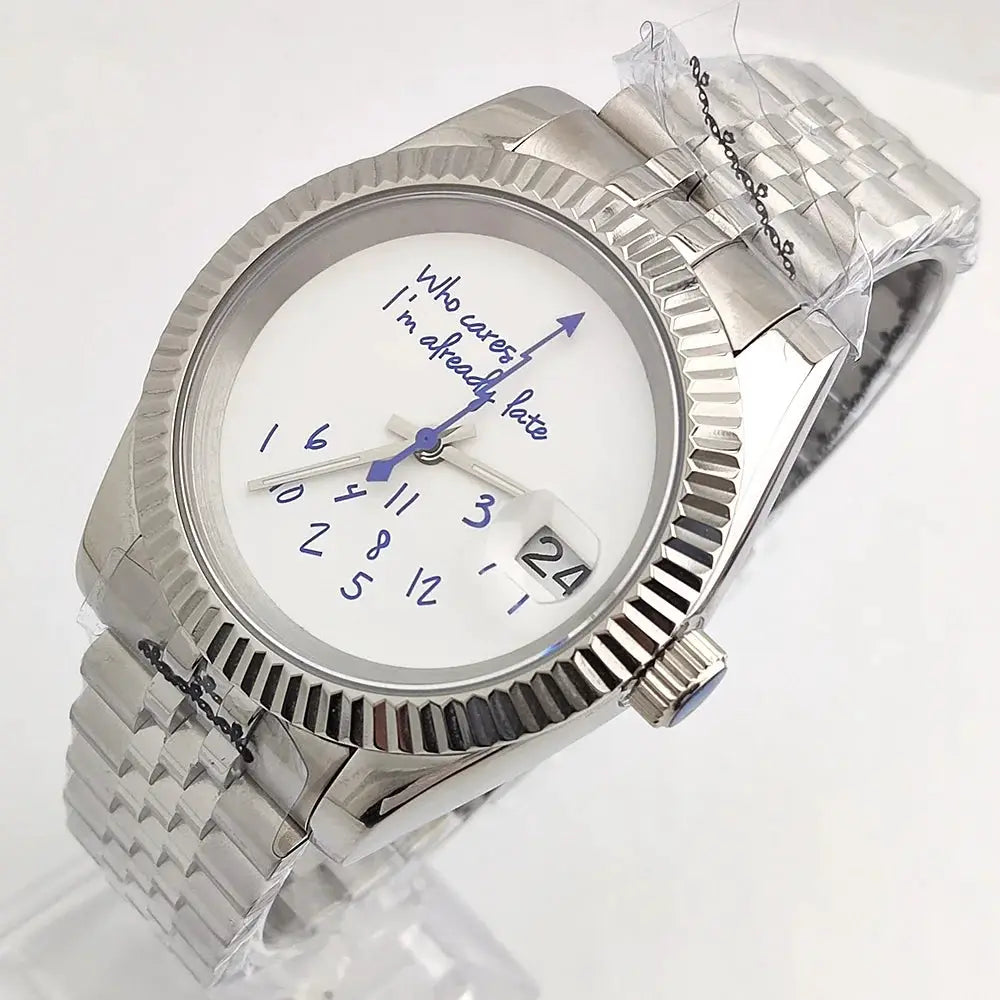 Watch Simples Market stainless steel bracelet; silver case, white dial with blue hands and date window