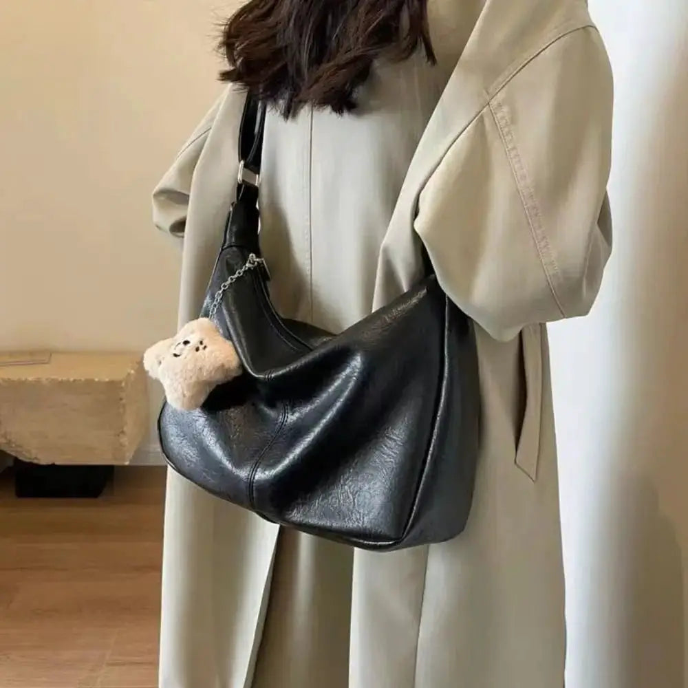 Simples Market black PU leather slouchy shoulder bag with chain strap, large-capacity hobo tote