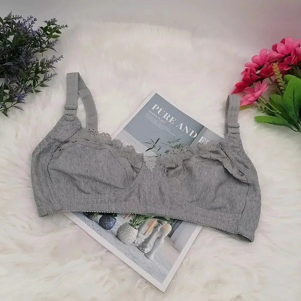 Simples Market gray wire-free lace bra for women; plus-size, unlined.