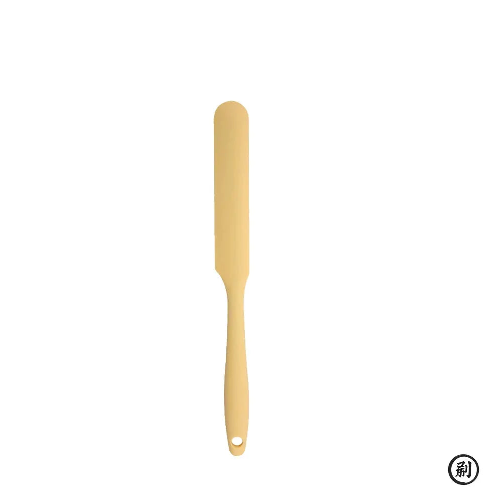 Food Grade Silicone Cream Scraper And Cake Spatula With Long Handle Heat Resistant Kitchen Baking Tool
