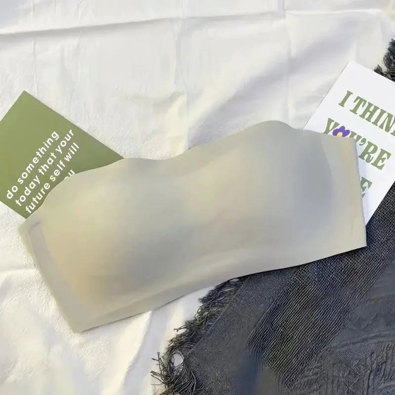 Bandeau strapless push-up bra by Simples Market, seamless nude, non-wire, 1/2 cup.