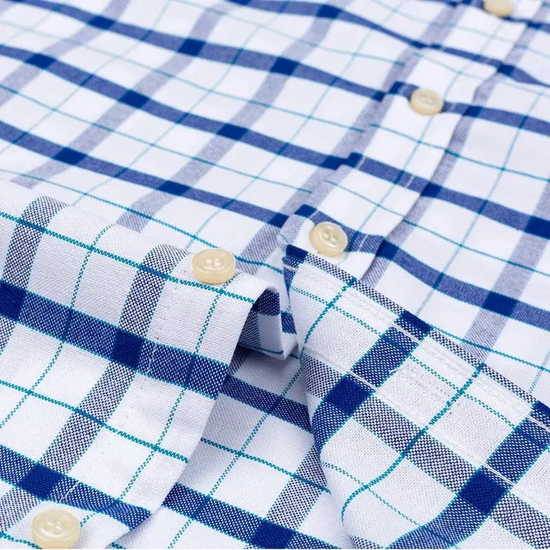 Simples Market 100% cotton men's plaid oxford shirt in blue and white with button front