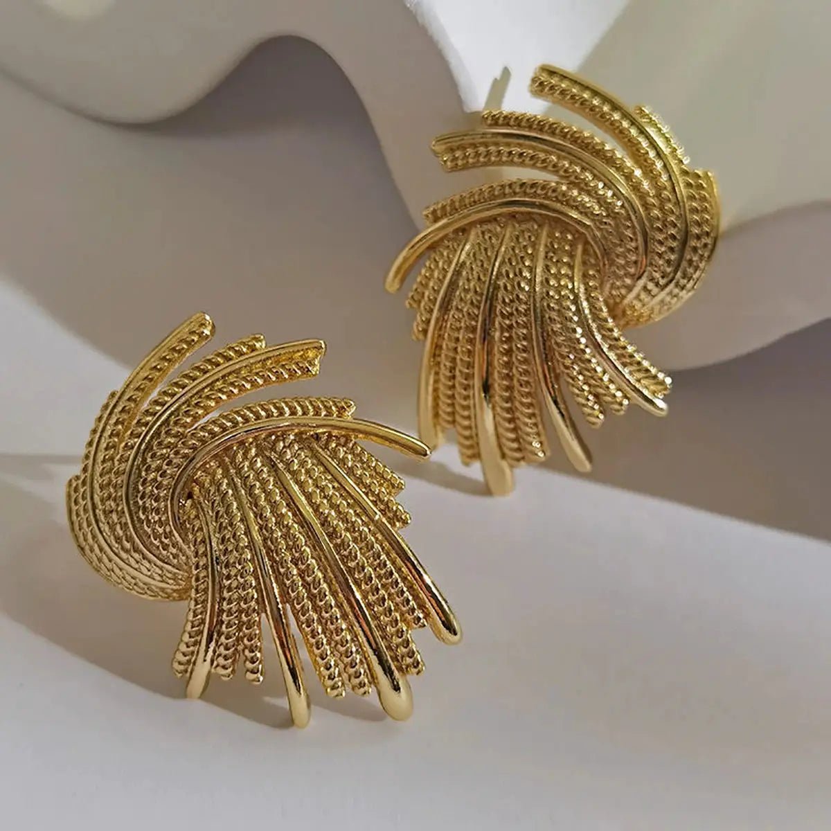 AENSOA Punk Irregular Metal Twist Geometric Drop Earrings For Women Gold Color Fashion Jewelry 2023 - Simples Market