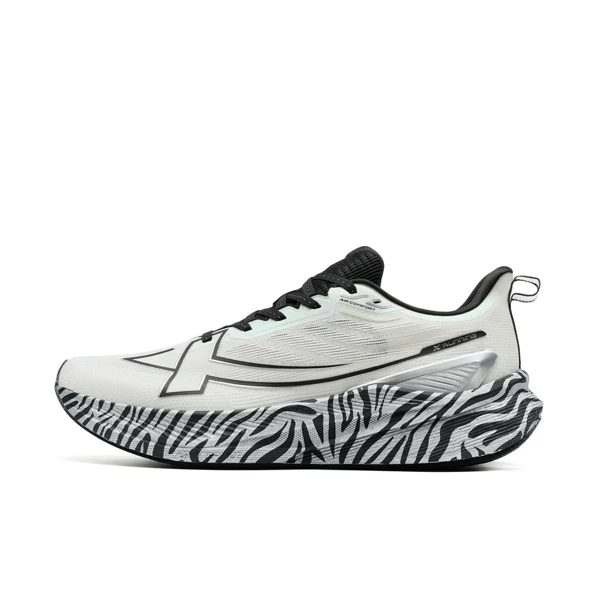 Xtep men's running shoes, white upper with a black zebra-patterned midsole and lightweight cushioned sole