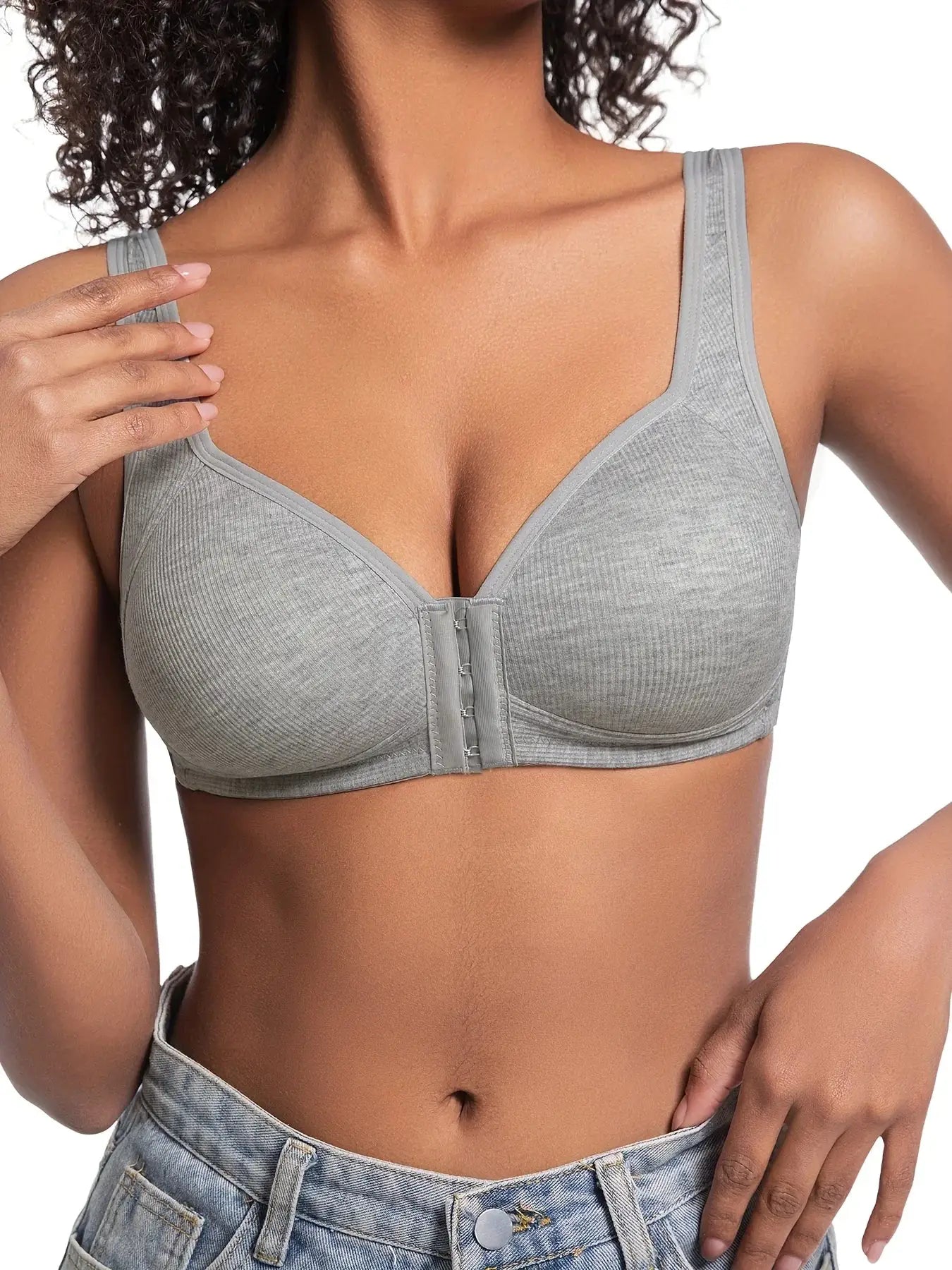 Simples Market women's wire-free front-closure bra in gray with full-coverage cups