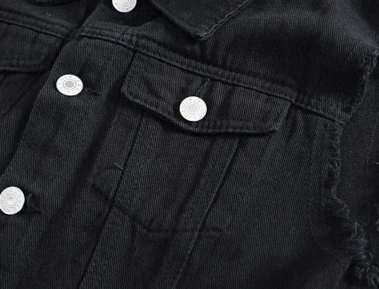 Men's black denim sleeveless vest with chest pocket and silver snaps, Simples Market