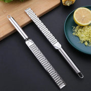 ChefEase 20cm Stainless Steel Grater Versatile Grater for Citrus Ginger Garlic Cheese Chocolate With Hanging Loop