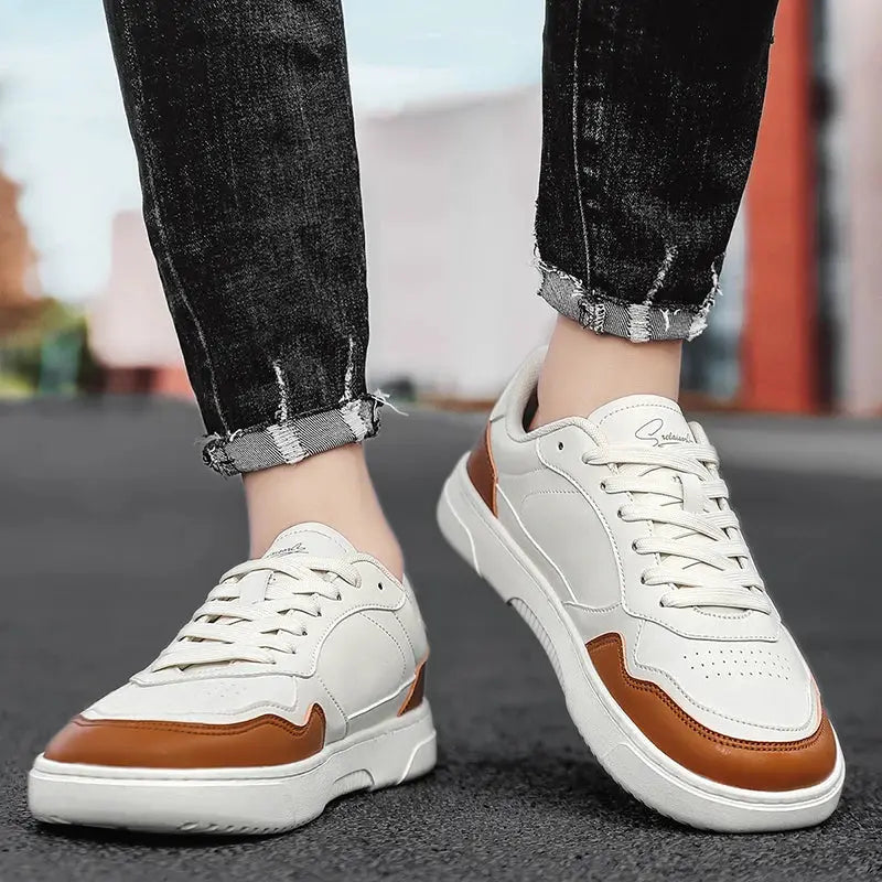 Men's casual sneakers by Simples Market, white with brown leather accents, breathable running trainer