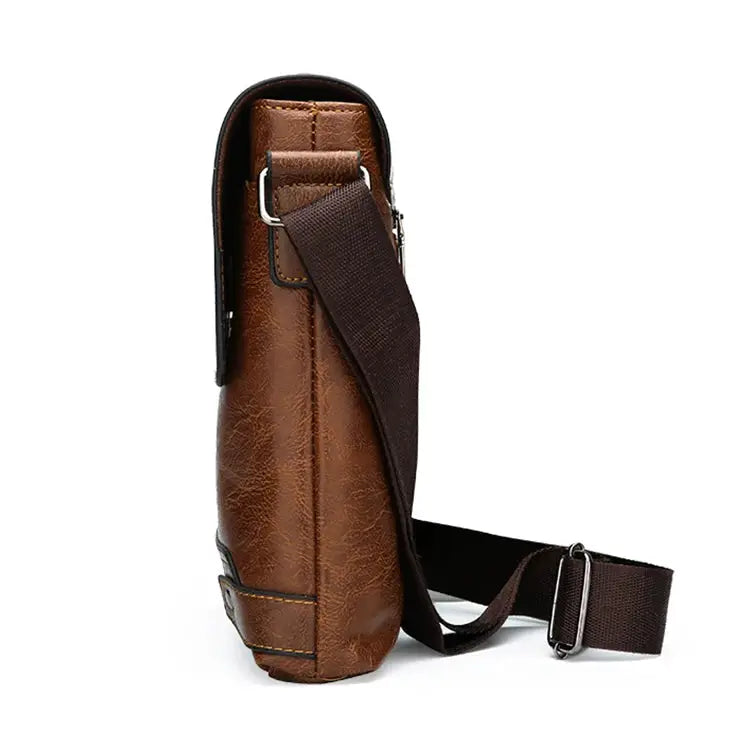 Shoulder bag Simples Market brown leather crossbody with adjustable strap, large capacity for work