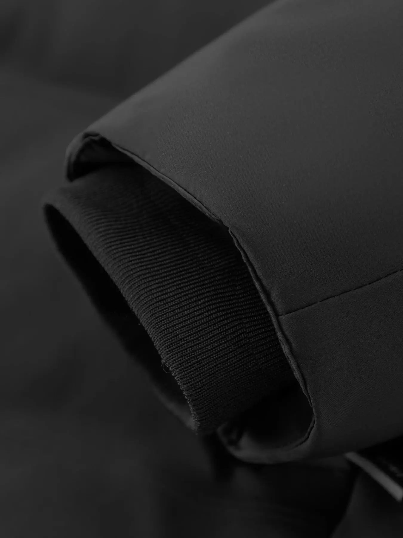 Men's black cotton jacket outerwear with ribbed knit cuff, Simples Market.