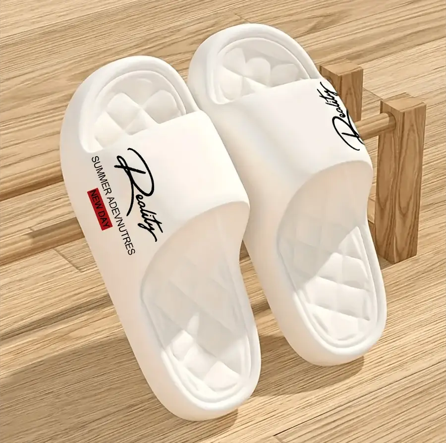 Summer EVA Mens Slippers Lightweight Indoor Outdoor Shoes With Soft Comfort And Innovative Design
