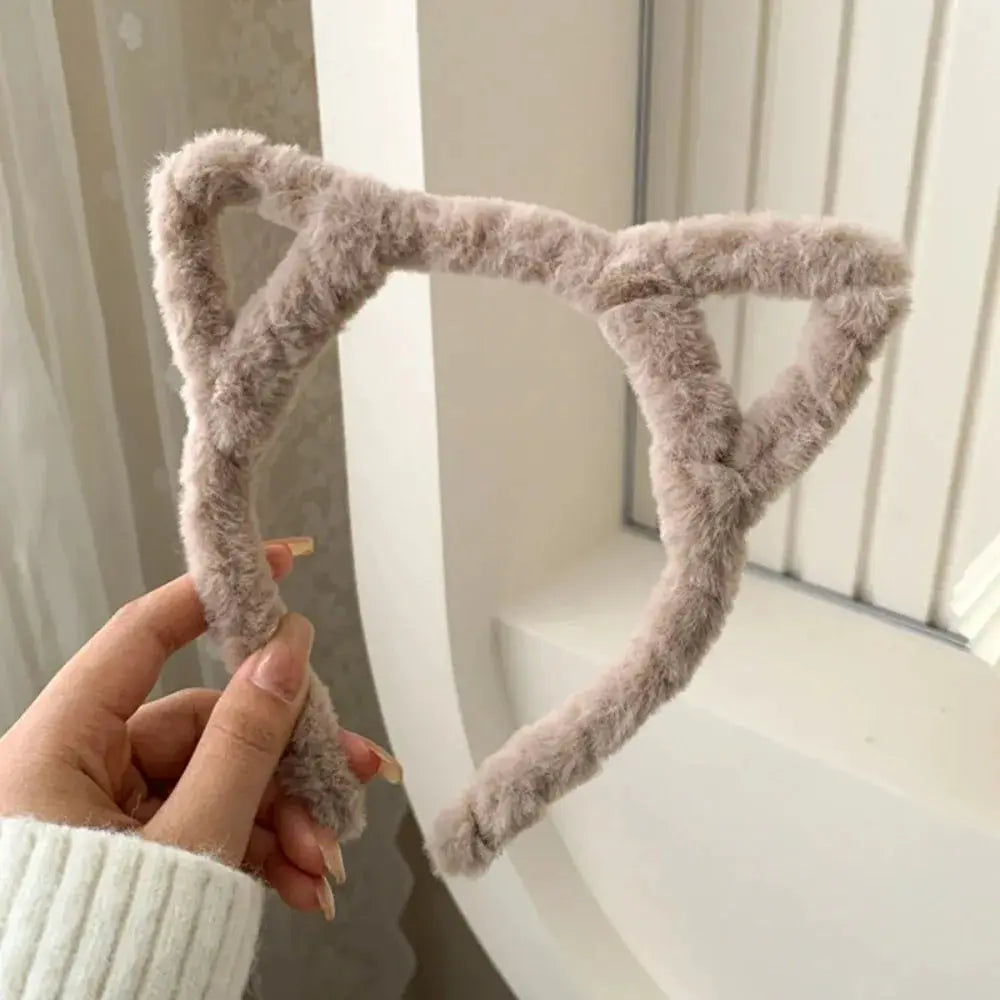 Soft Furry Cat Ear Headband For Women Ideal For Lolita Cosplay Parties Events Cute Accessory For Daily Wear