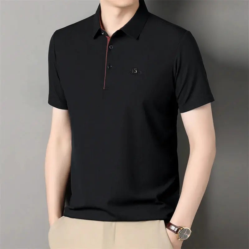 Men's black polo shirt by Simples Market with short sleeves, red-placket trim and chest badge.