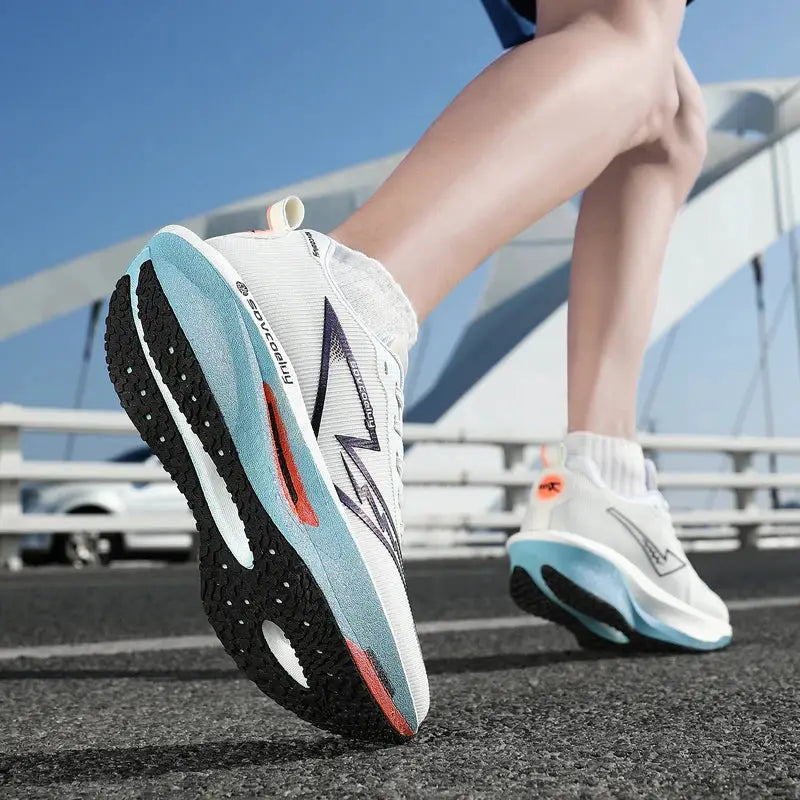 AeroStride Marathon Running Shoes With Carbon Board For Exceptional Energy Return And Breathable Lightweight Comfort